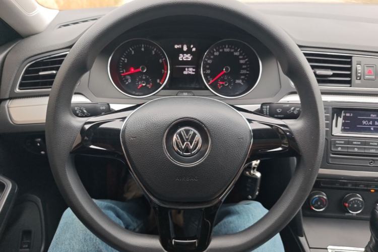 Used Volkswagen Lamando 2018 230TSI DSG Fashion Edition Steering Wheel