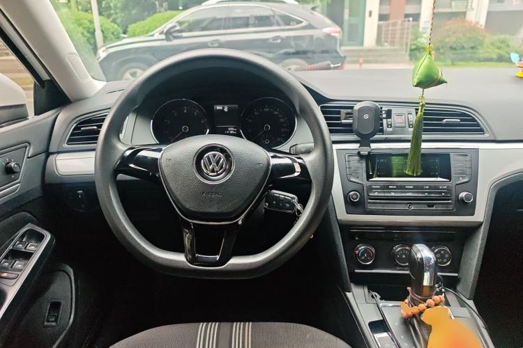 Used Volkswagen Lamando 2018 230TSI DSG Fashion Edition Steering Wheel