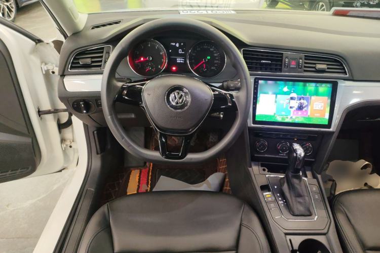Used Volkswagen Lamando 2018 230TSI DSG Fashion Edition Steering Wheel