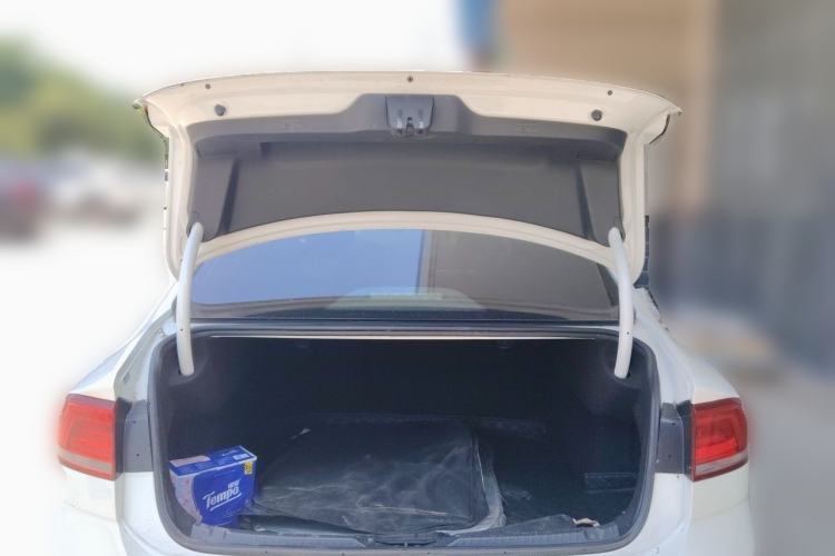Used Volkswagen Lamando 2018 230TSI DSG Fashion Edition Trunk