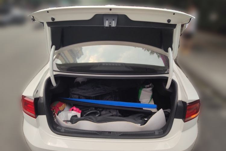 Used Volkswagen Lamando 2018 280TSI DSG Comfort Edition Trunk