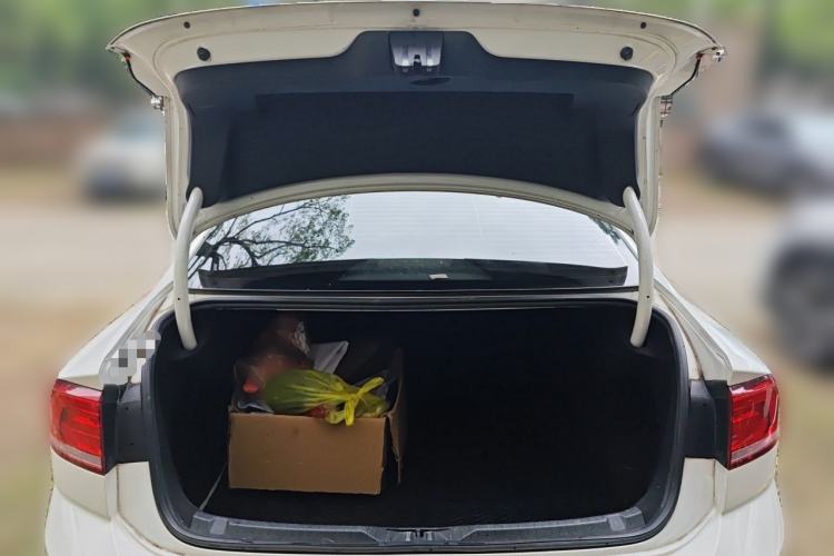 Used Volkswagen Lamando 2018 230TSI DSG Fashion Edition Trunk