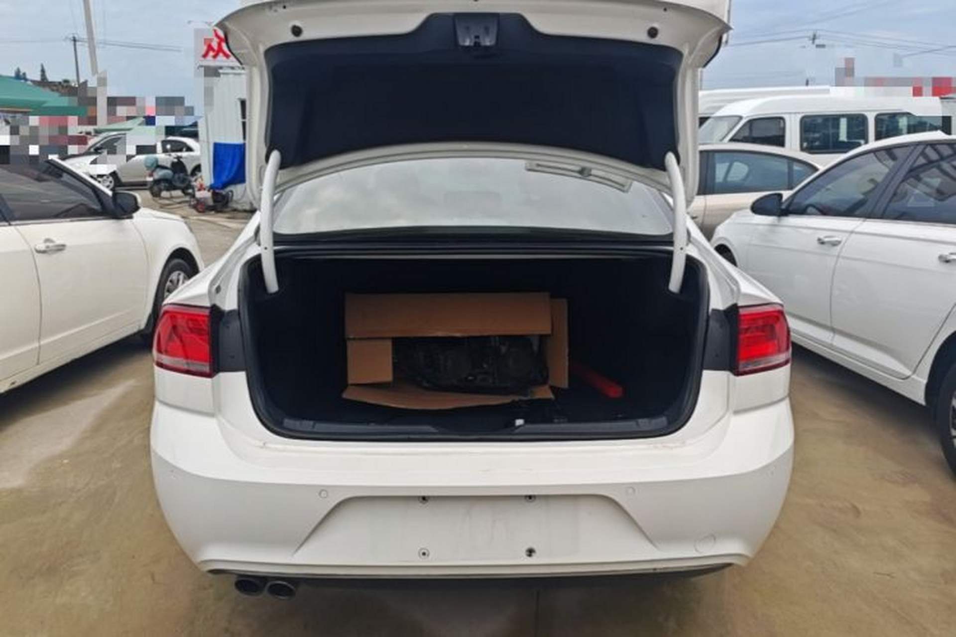 Used Volkswagen Lamando 2018 280TSI DSG Comfort Edition Trunk