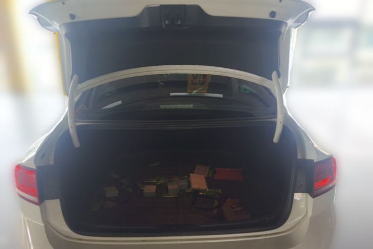 Used Volkswagen Lamando 2018 230TSI DSG Fashion Edition Trunk