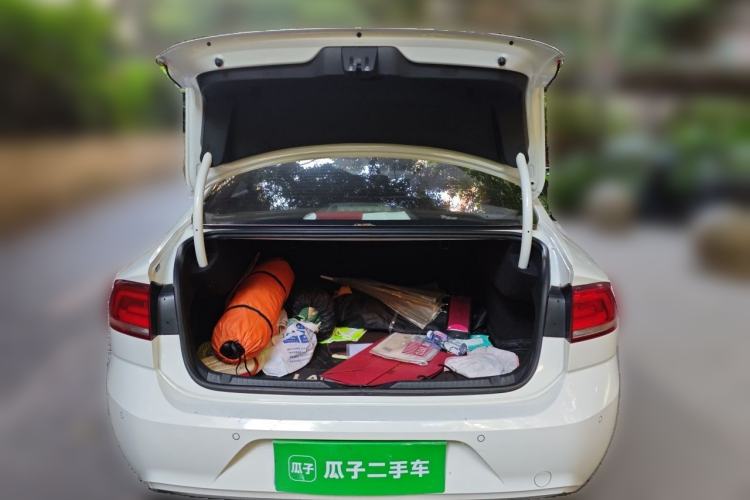 Used Volkswagen Lamando 2018 280TSI DSG Comfort Edition Trunk