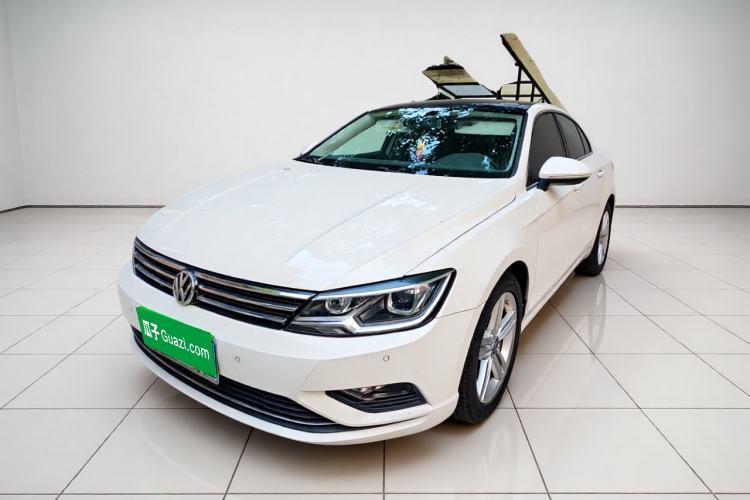 Used Volkswagen Lamando 2018 280TSI DSG Comfort Edition Guazi used car, China used car export, Used car for sale, Used  cars, Cheapest cars for sale