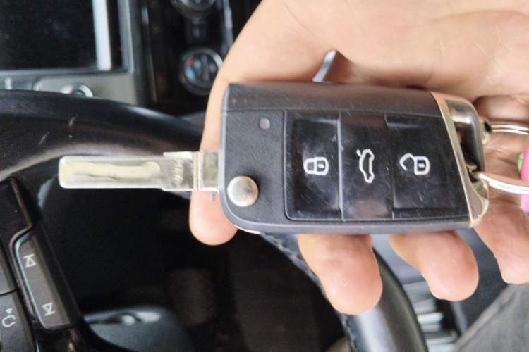 Used Volkswagen Lamando 2018 280TSI DSG Comfort Edition Vehicle Key