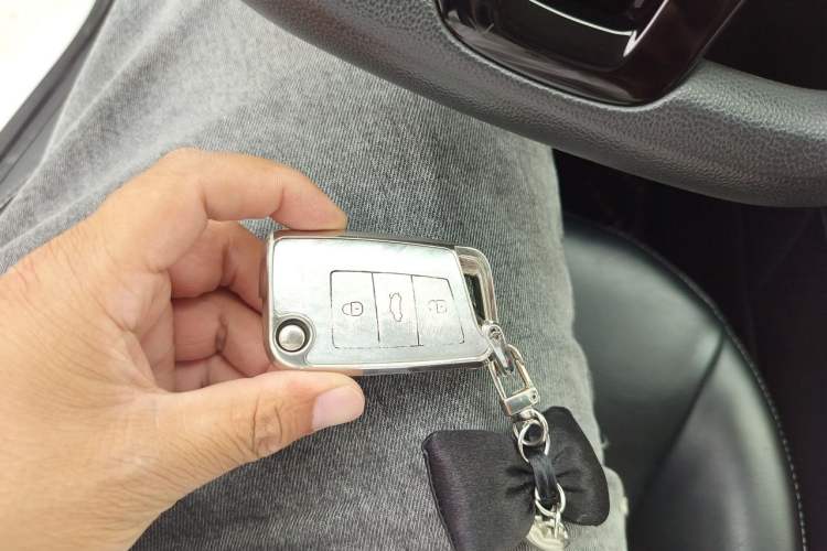 Used Volkswagen Lamando 2018 230TSI DSG Fashion Edition Vehicle Key