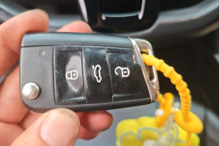 Used Volkswagen Lamando 2018 230TSI DSG Fashion Edition Vehicle Key