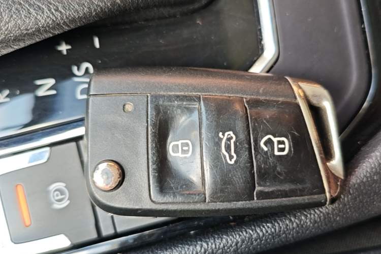 Used Volkswagen Lamando 2018 280TSI DSG Comfort Edition Vehicle Key