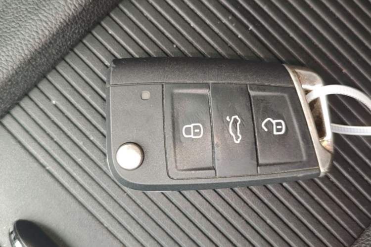 Used Volkswagen Lamando 2018 280TSI DSG Comfort Edition Vehicle Key
