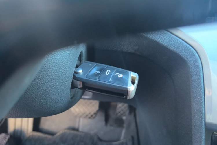 Used Volkswagen Lamando 2018 230TSI DSG Fashion Edition Vehicle Key