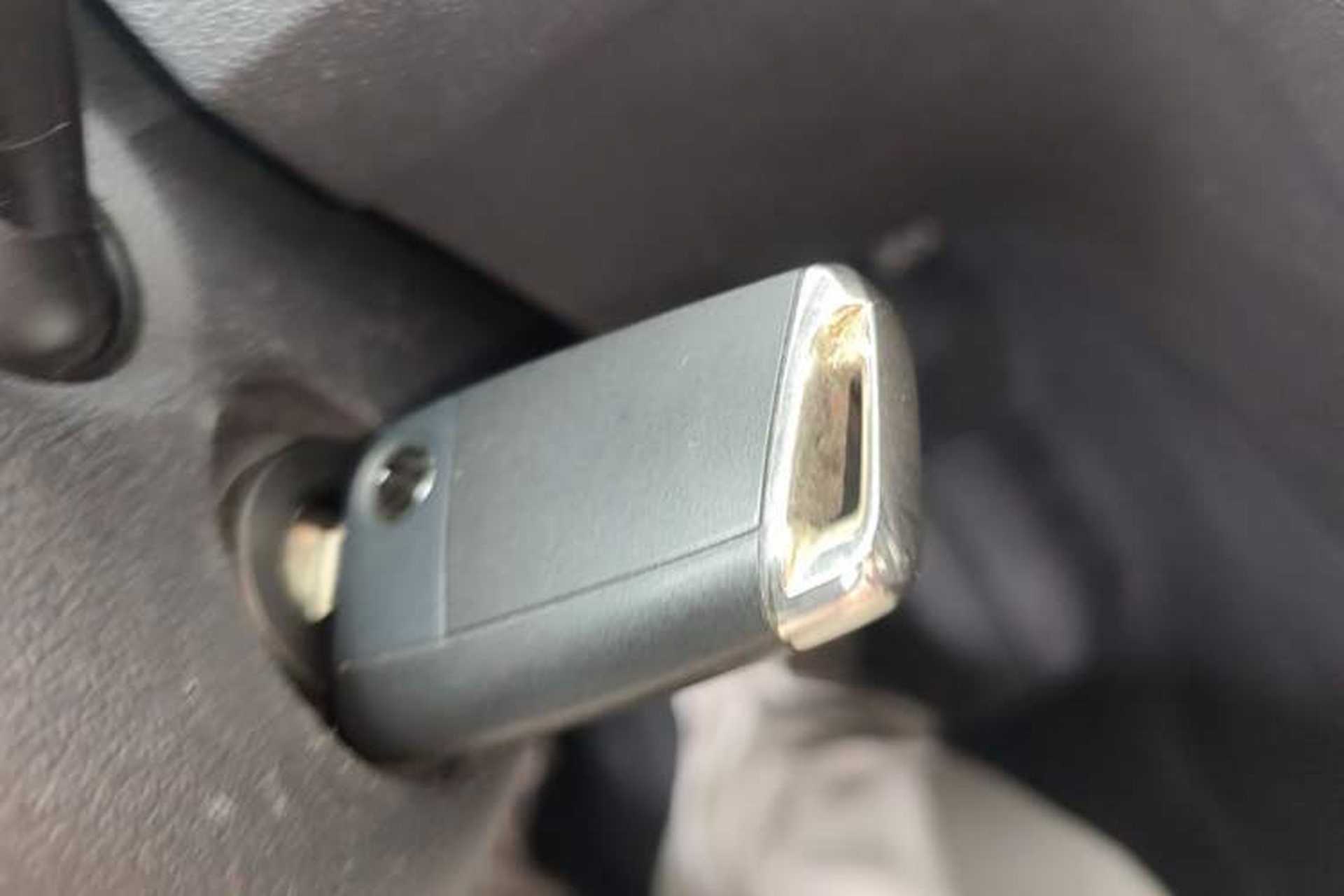 Used Volkswagen Lamando 2018 280TSI Manual Comfort Edition Vehicle Key