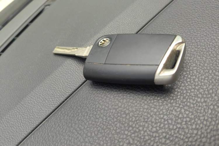 Used Volkswagen Lamando 2018 230TSI DSG Fashion Edition Vehicle Key