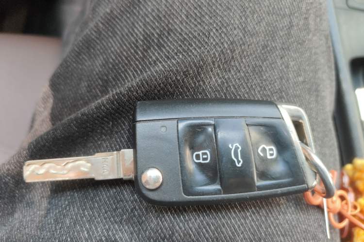 Used Volkswagen Lamando 2018 230TSI DSG Fashion Edition Vehicle Key