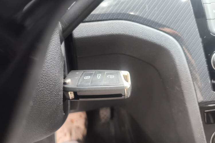 Used Volkswagen Lamando 2018 230TSI DSG Fashion Edition Vehicle Key