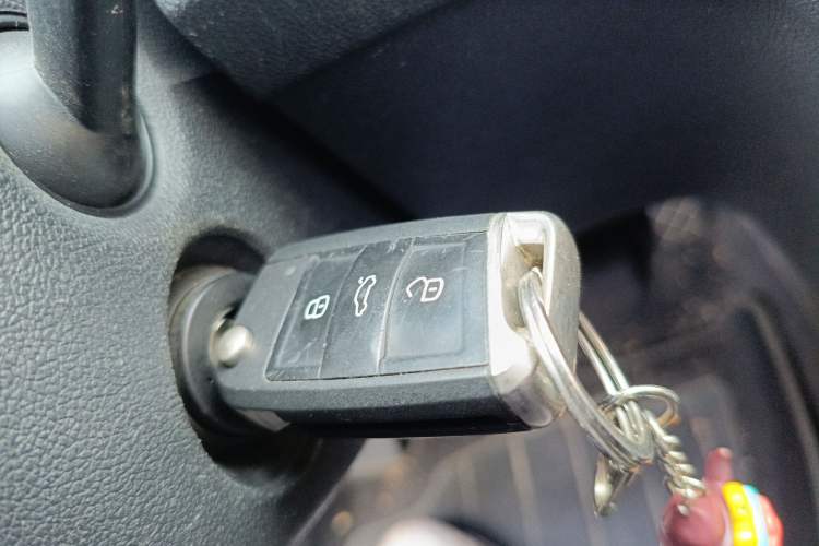Used Volkswagen Lamando 2018 230TSI DSG Fashion Edition Vehicle Key