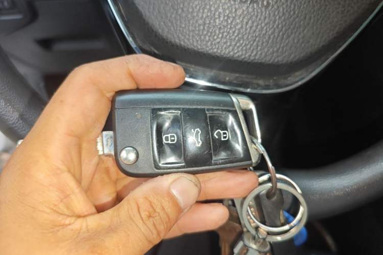 Used Volkswagen Lamando 2018 230TSI DSG Fashion Edition Vehicle Key
