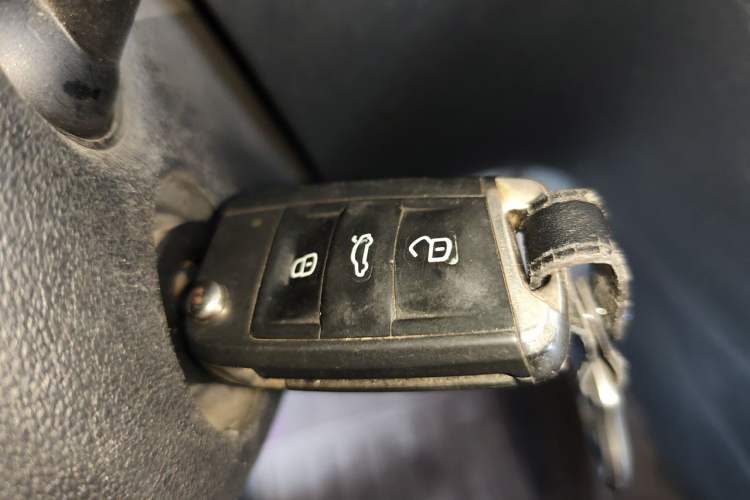 Used Volkswagen Lamando 2018 230TSI DSG Fashion Edition Vehicle Key