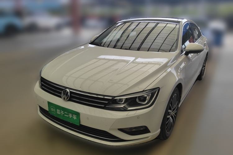 Used Volkswagen Lamando 2018 280TSI DSG Luxury Edition Guazi used car, China used car export, Used car for sale, Used  cars, Cheapest cars for sale