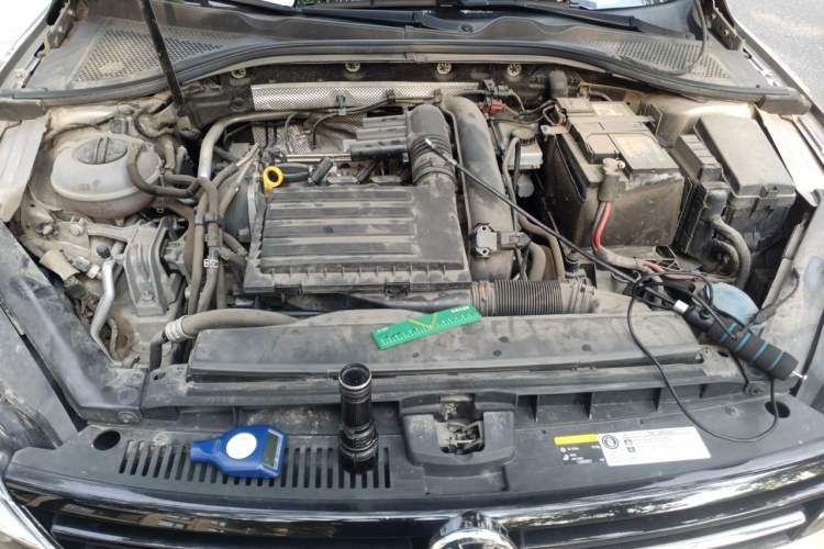 Used Volkswagen Lamando 2018 280TSI Manual Comfort Edition Engine Bay