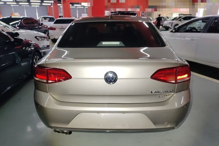 Used Volkswagen Lamando 2018 280TSI DSG Comfort Edition Exterior 4