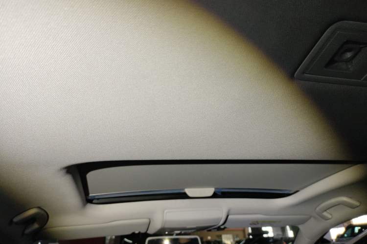 Used Volkswagen Lamando 2018 280TSI DSG Comfort Edition Headliner