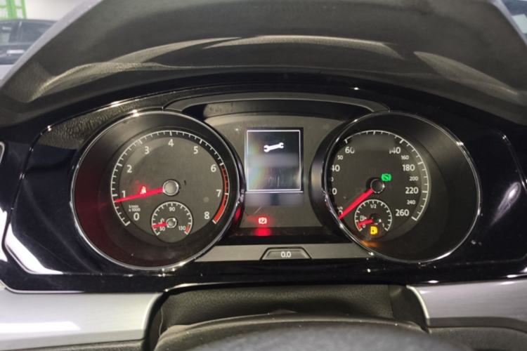 Used Volkswagen Lamando 2018 280TSI DSG Comfort Edition Instrument Cluster