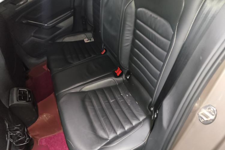 Used Volkswagen Lamando 2018 280TSI DSG Comfort Edition Left Rear Seat