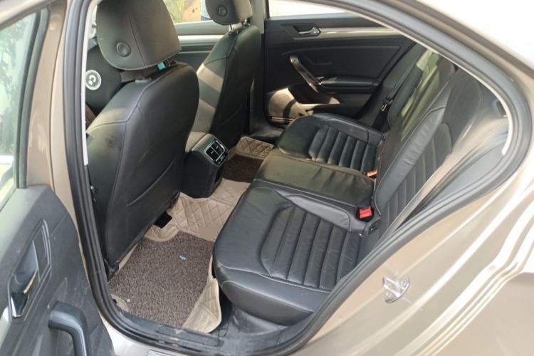 Used Volkswagen Lamando 2018 280TSI Manual Comfort Edition Left Rear Seat