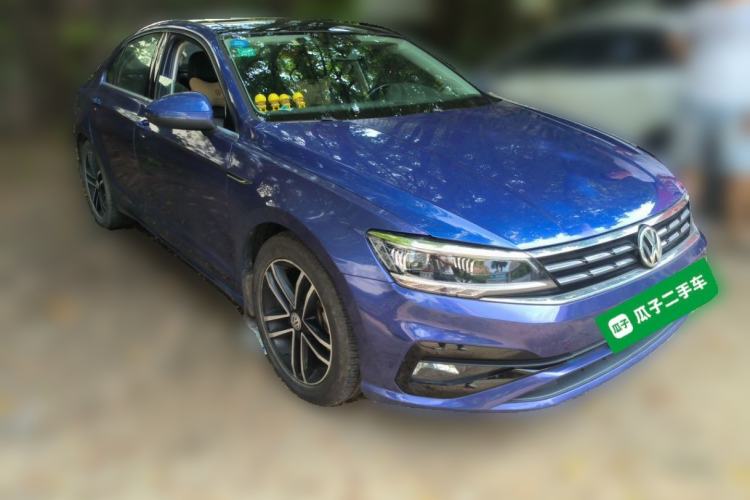 Used Volkswagen Lamando 2019 280TSI DSG Comfort Edition China V Standard Front Right 45 Deg