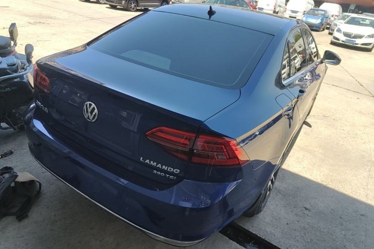 Used Volkswagen Lamando 2019 280TSI DSG Comfort Edition China V Standard Rear Right 45 Deg