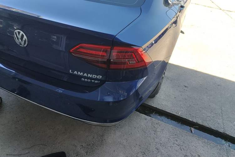 Used Volkswagen Lamando 2019 280TSI DSG Comfort Edition China V Standard Right Rear Taillight