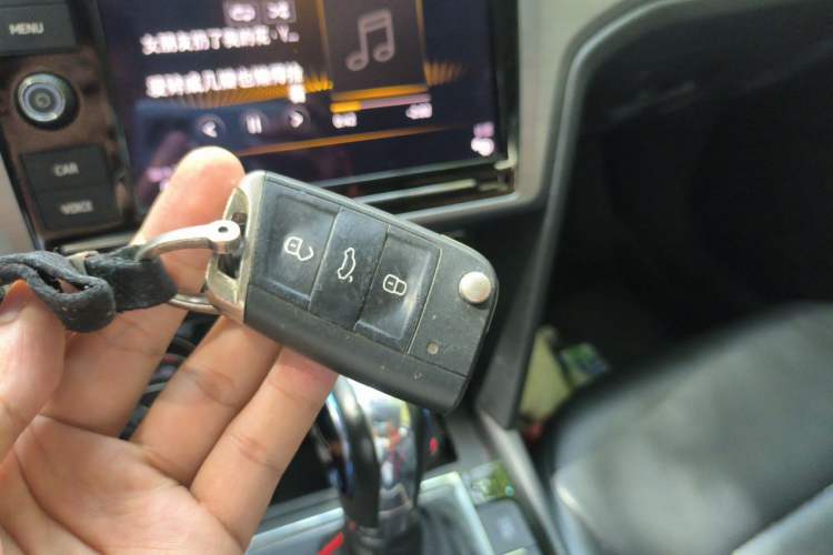 Used Volkswagen Lamando 2019 280TSI DSG Comfort Edition China V Standard Vehicle Key
