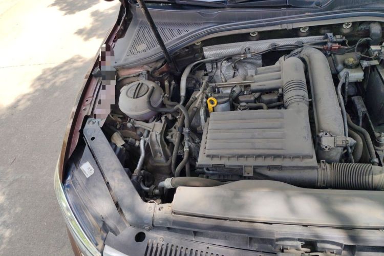 Used Volkswagen Lamando 2019 230TSI DSG Fashion Edition China V Standard Engine Bay Right