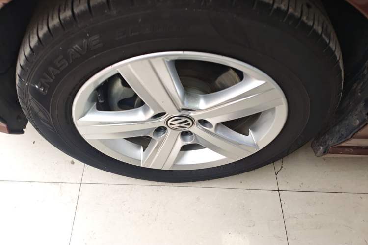 Used Volkswagen Lamando 2019 230TSI DSG Vision Edition China VI Standard Exterior 4