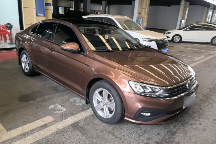 Used Volkswagen Lamando 2019 230TSI DSG Fashion Edition China V Standard Front Right 45 Deg