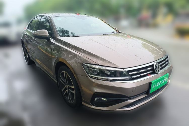 Used Volkswagen Lamando 2019 280TSI DSG Comfort Edition China VI standard Front Right 45 Deg