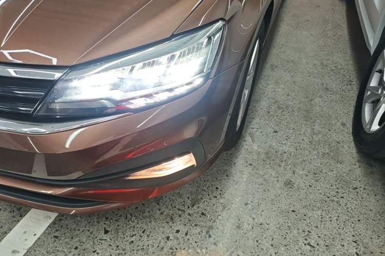Used Volkswagen Lamando 2019 230TSI DSG Fashion Edition China V Standard Left Front Headlight