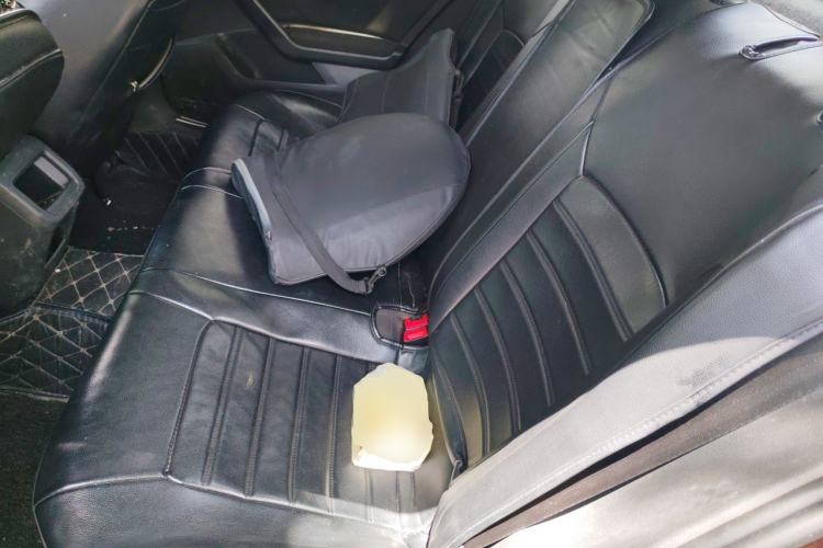 Used Volkswagen Lamando 2019 230TSI DSG Fashion Edition China V Standard Left Rear Seat