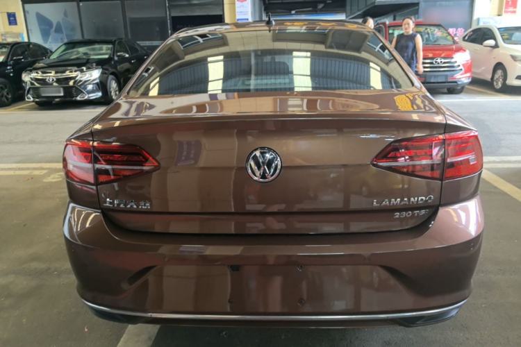 Used Volkswagen Lamando 2019 230TSI DSG Fashion Edition China V Standard Rear