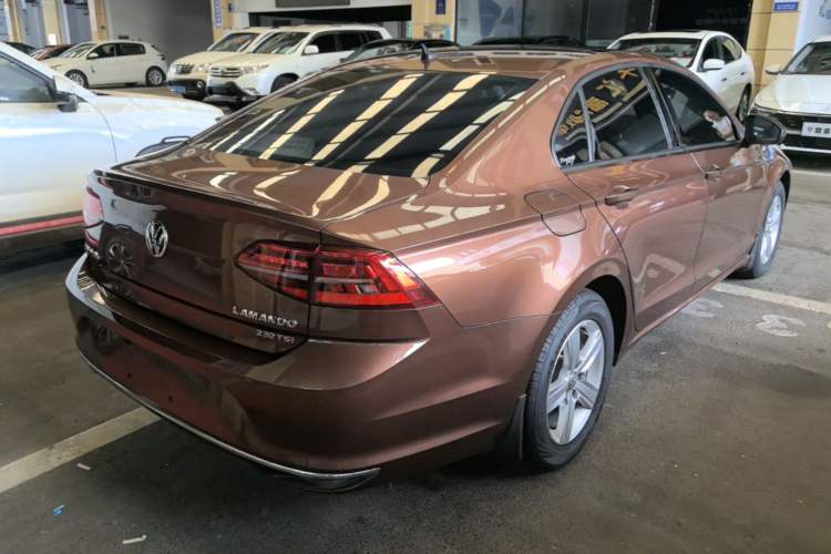 Used Volkswagen Lamando 2019 230TSI DSG Fashion Edition China V Standard Rear Right 45 Deg