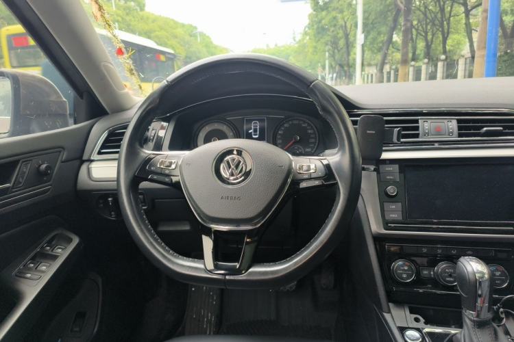 Used Volkswagen Lamando 2019 280TSI DSG Comfort Edition China VI standard Steering Wheel