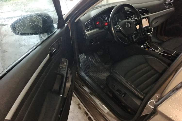 Used Volkswagen Lamando 2019 280TSI DSG Comfort Edition China V Standard Driver Seat