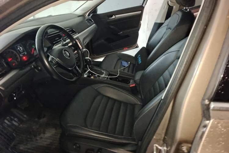 Used Volkswagen Lamando 2019 280TSI DSG Comfort Edition China V Standard Left Front Seat