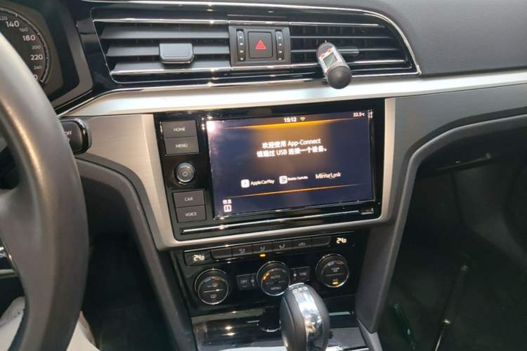 Used Volkswagen Lamando 2019 280TSI DSG Comfort Edition China VI standard Audio And AC Panel
