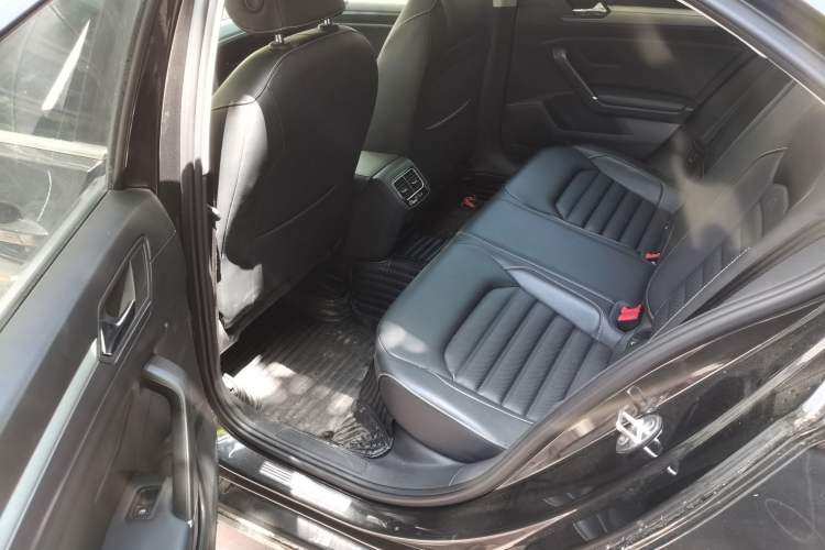Used Volkswagen Lamando 2019 280TSI DSG Comfort Edition China VI standard Left Rear Seat