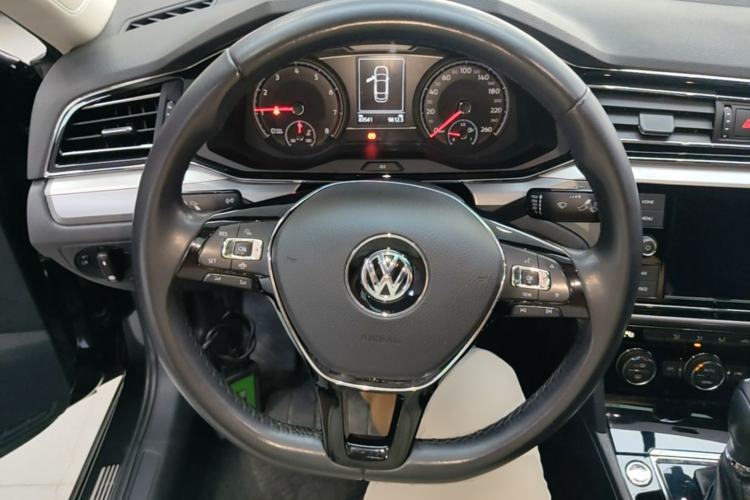 Used Volkswagen Lamando 2019 280TSI DSG Comfort Edition China VI standard Steering Wheel