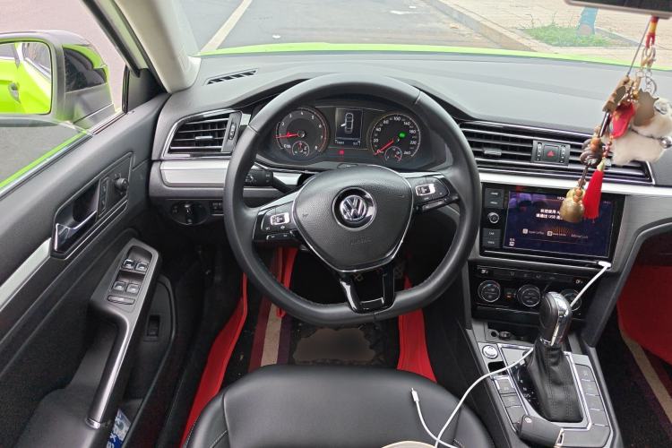 Used Volkswagen Lamando 2019 280TSI DSG Comfort Edition China VI standard Steering Wheel