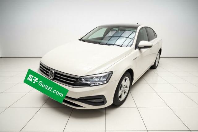 Ojetý Volkswagen Lamando 2019 230TSI DSG Fashion Edition China V Standard